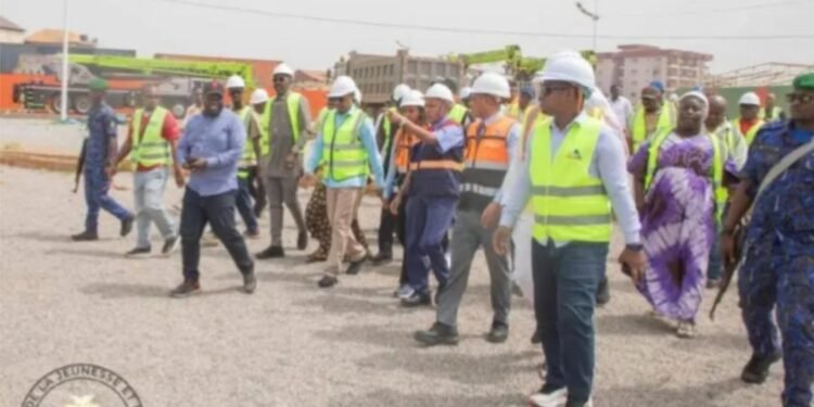 Stades de Conakry : Billi Kaba et Mamadou Cellou Baldé exigent l&rsquo;accélération des travaux