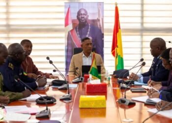 Ministère de la Sécurité : passeport, police routière et tricycles (bonbonna) au cœur d’une réunion de cabinet