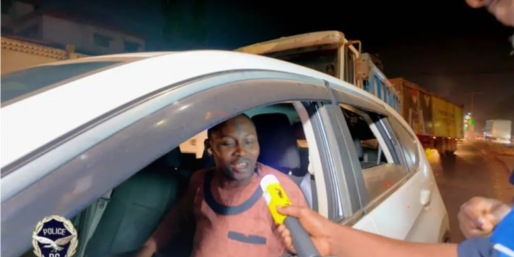 Conakry : la police routière lance une opération de dépistage d’alcoolémie pour prévenir les accidents