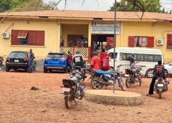 Labé : Ouverture du procès des sept élèves mineurs Poursuivis pour coups et blessures volontaires et violences filmées