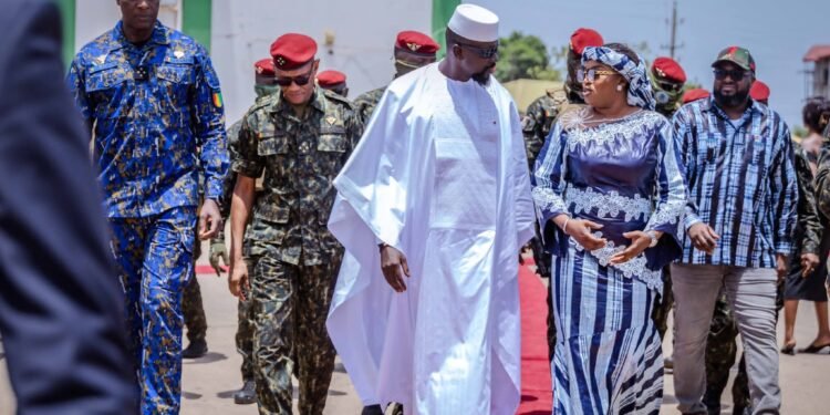 Célébration en différé du 8 mars : Mamadi Doumbouya préside la Journée internationale des droits des femmes
