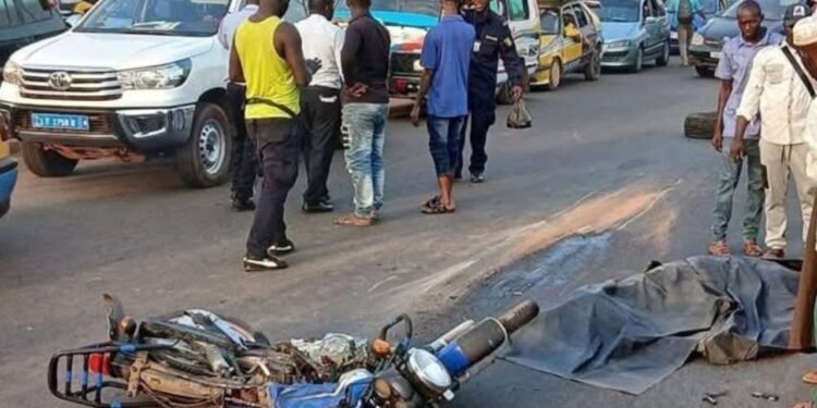 Conakry : deux morts dans un violent accident de la circulation à Manéah